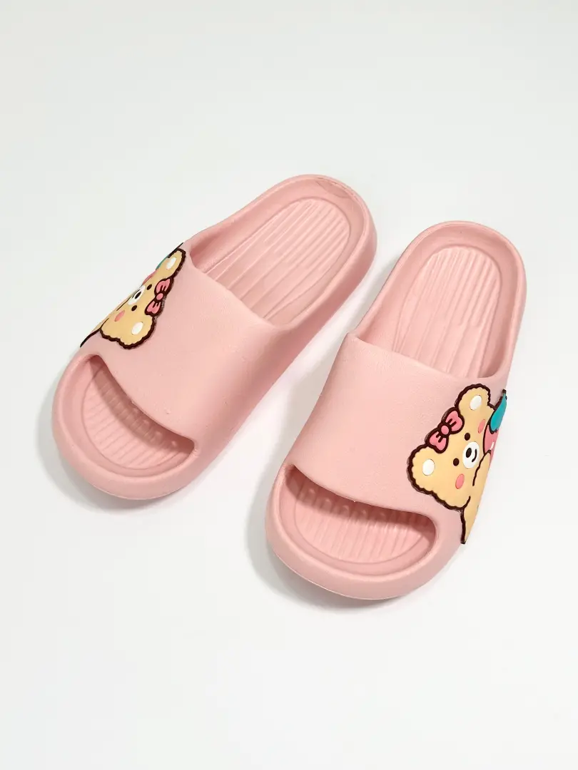 Papuci de baie pentru femei