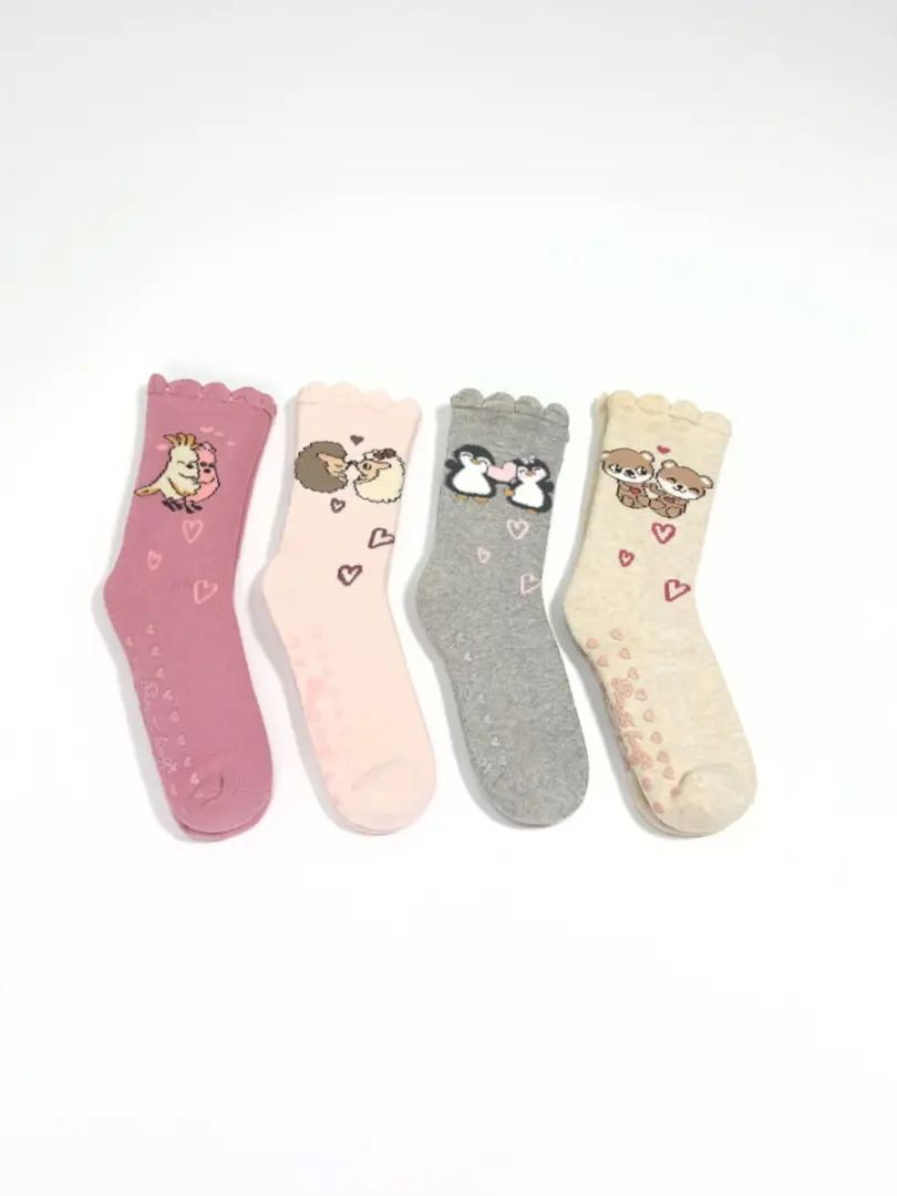 Șosete din frotir antiderapante pentru fetițe