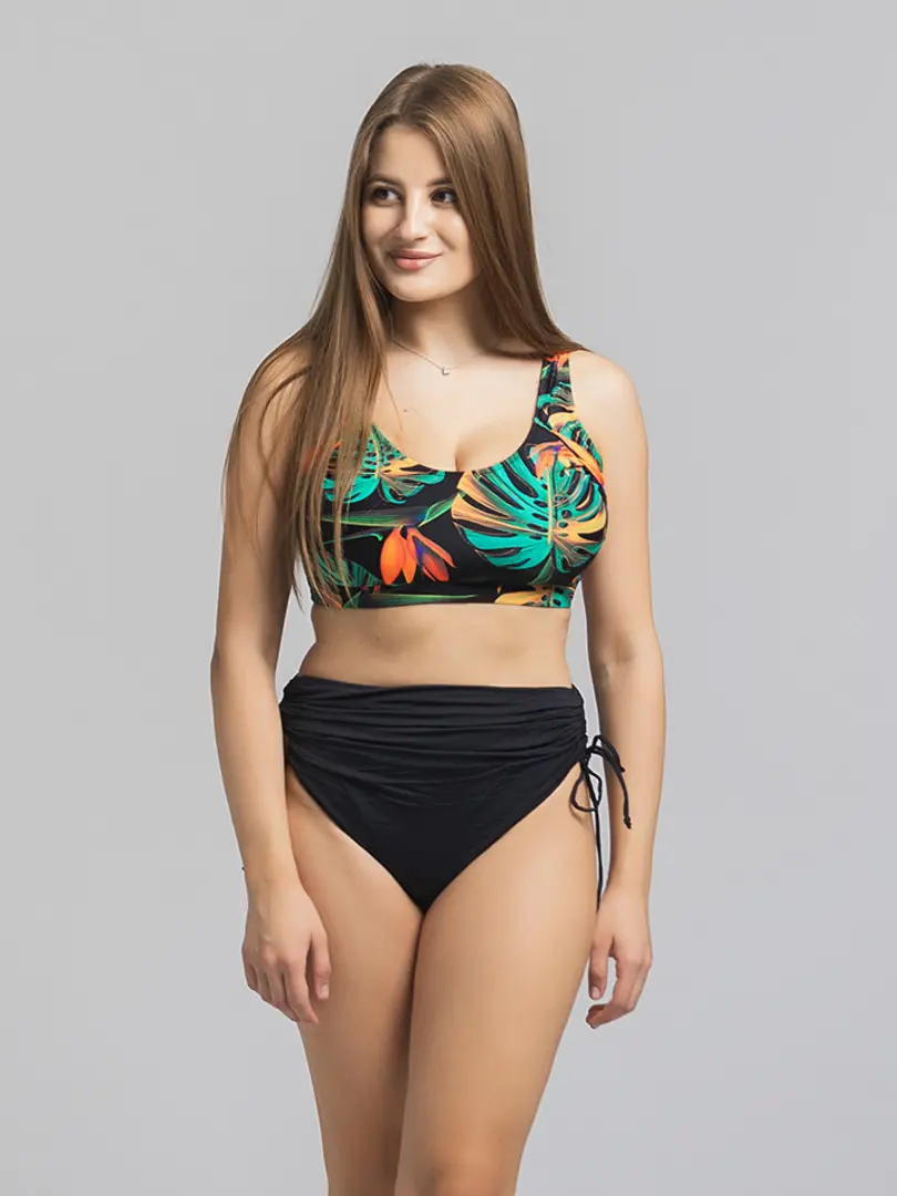 Costum de baie cu top și slip cu talie înaltă