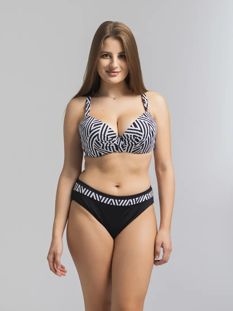 Costum de baie plus size cu imprimeu geometric