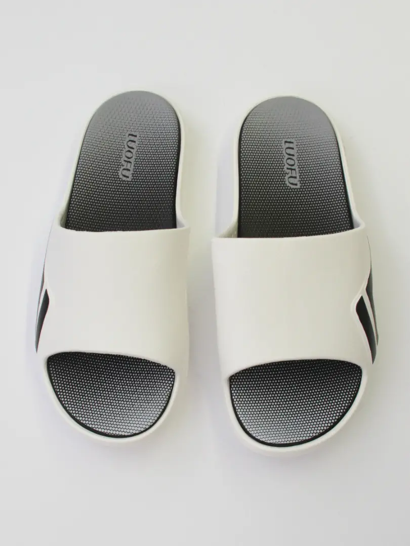 Slapi de baie pentru bărbați