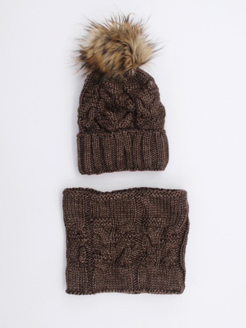 Căciulă cu fular circular de iarnă