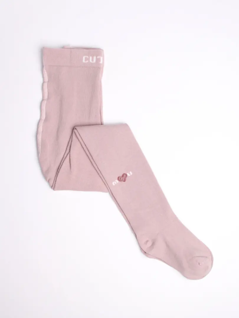 Dresuri cu inimioara pentru fete