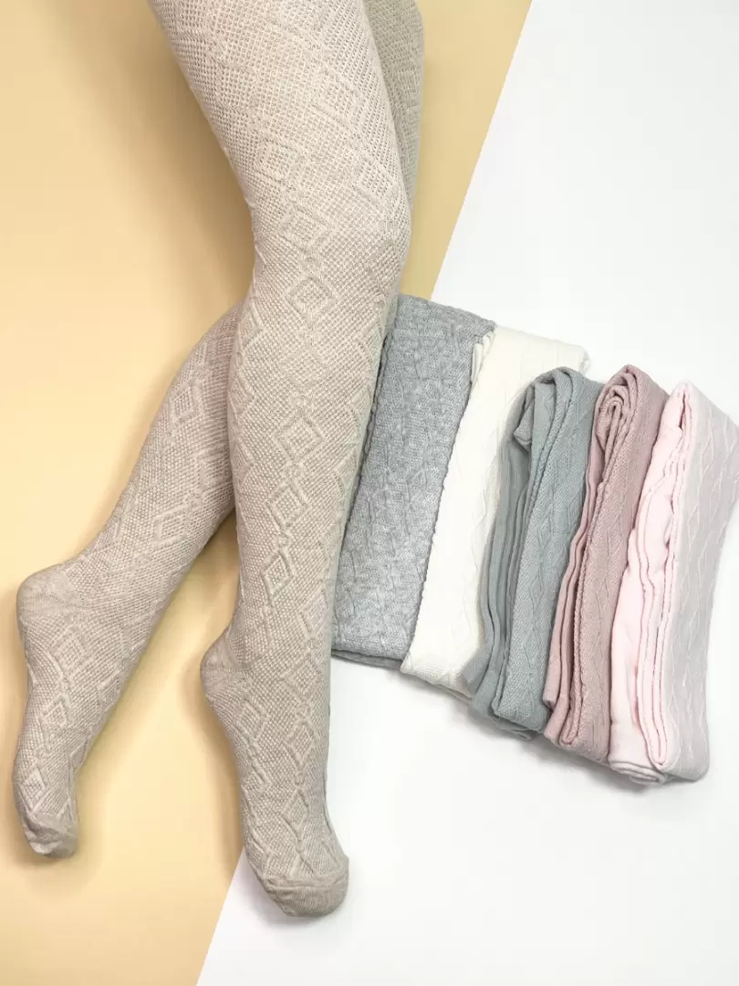 Dresuri tricotate din bumbac pentru fetițe